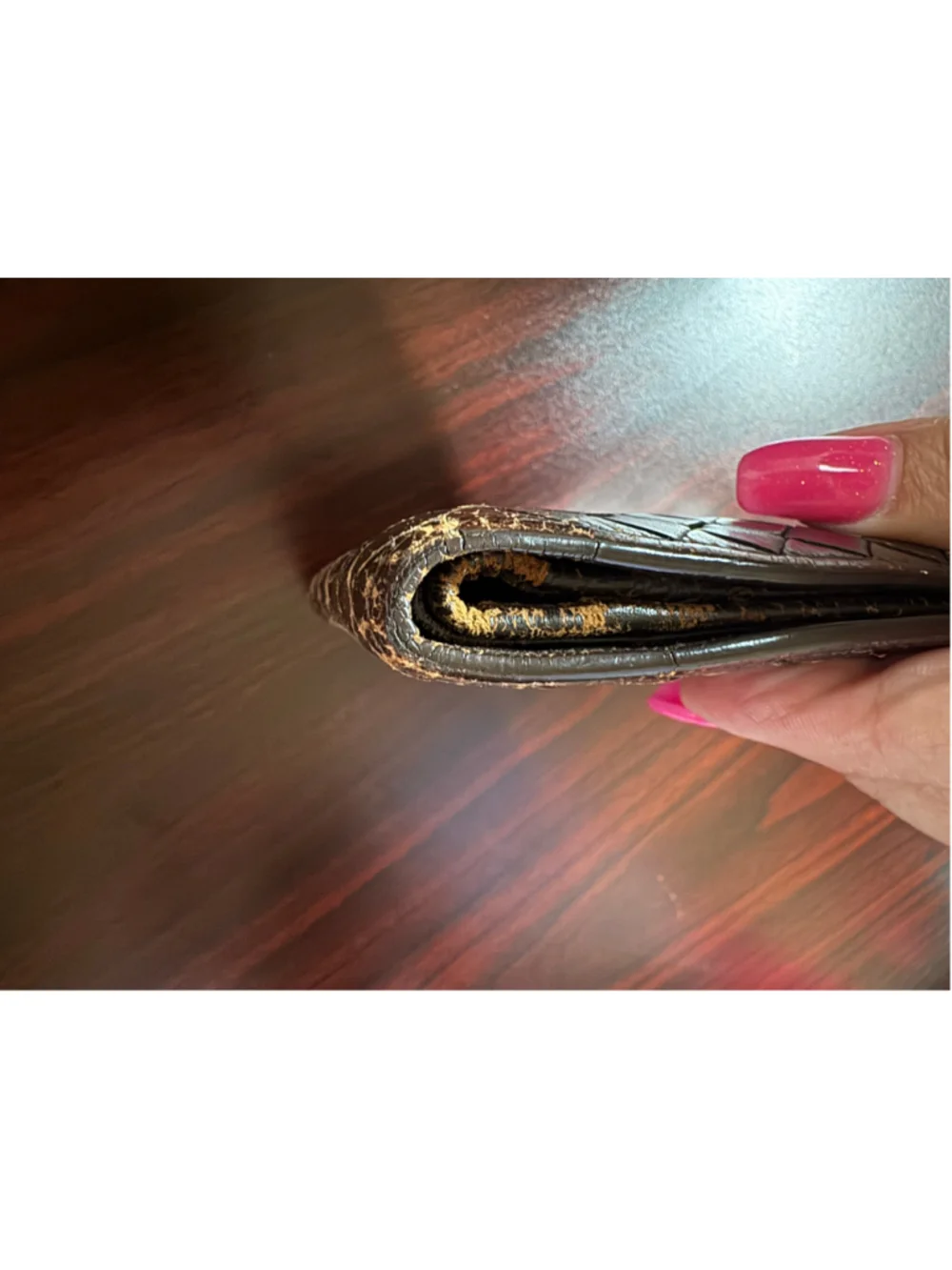 Bottega Veneta Intrecciato Brown Leather Bifold Wallet Distressed
